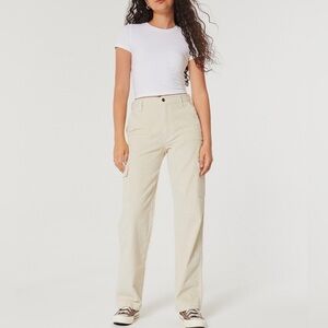Hollister Ultra High-Rise Corduroy Baggy Cargo Pants in Brown